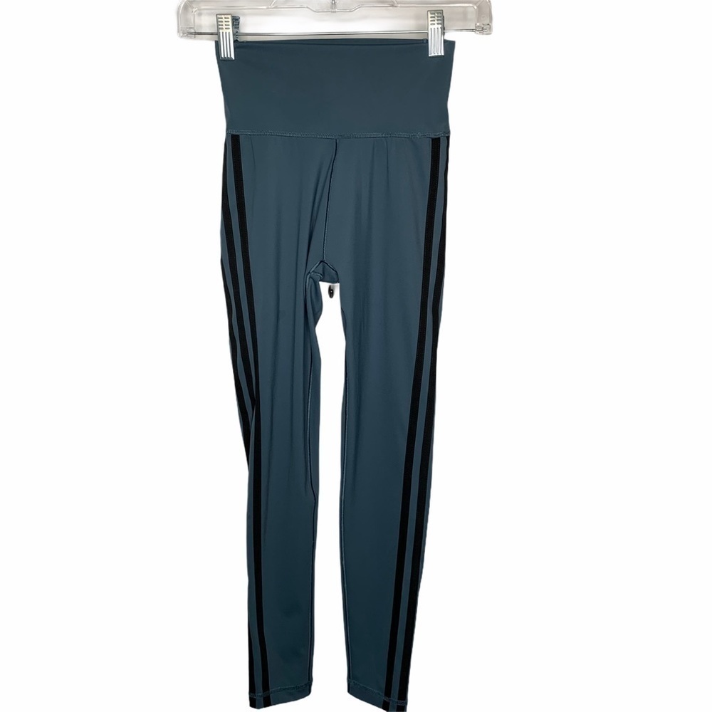 Adidas women’s high rise athletic leggings XS